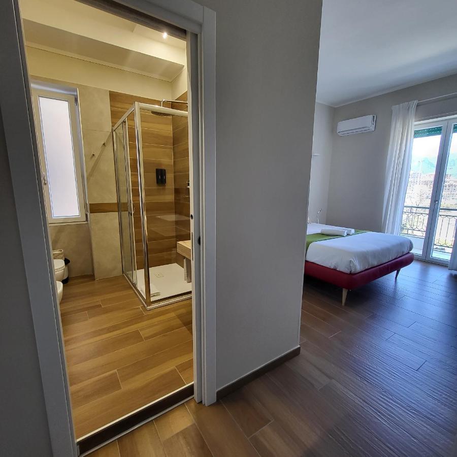 B&B Salerno Urban Suite 57 المظهر الخارجي الصورة